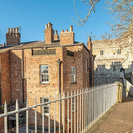 Roman Walls View York Exterior foto